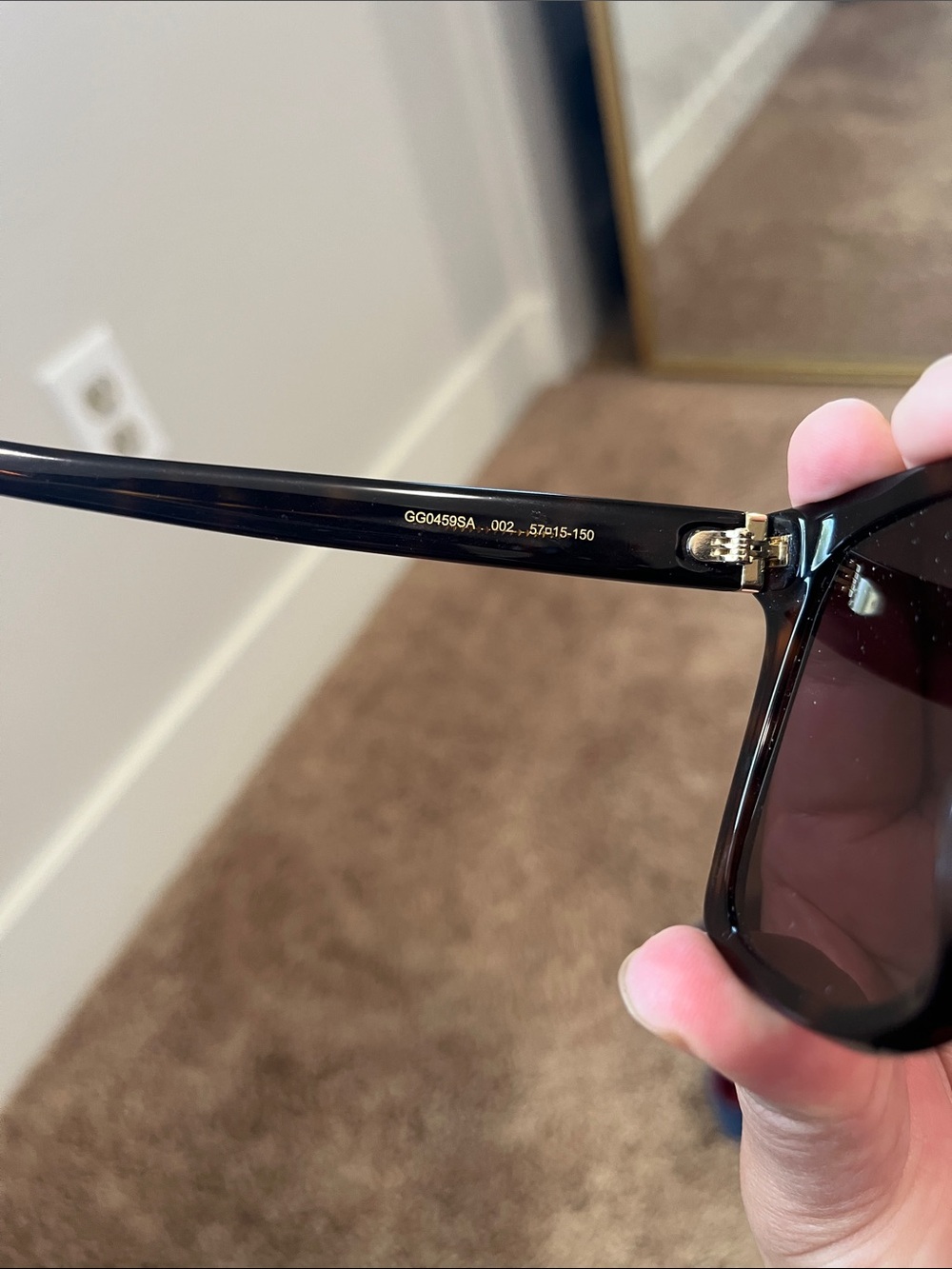 Gucci Tortoiseshell Black/Brown Cat-Eye Sunglasses - Picture 4 of 7